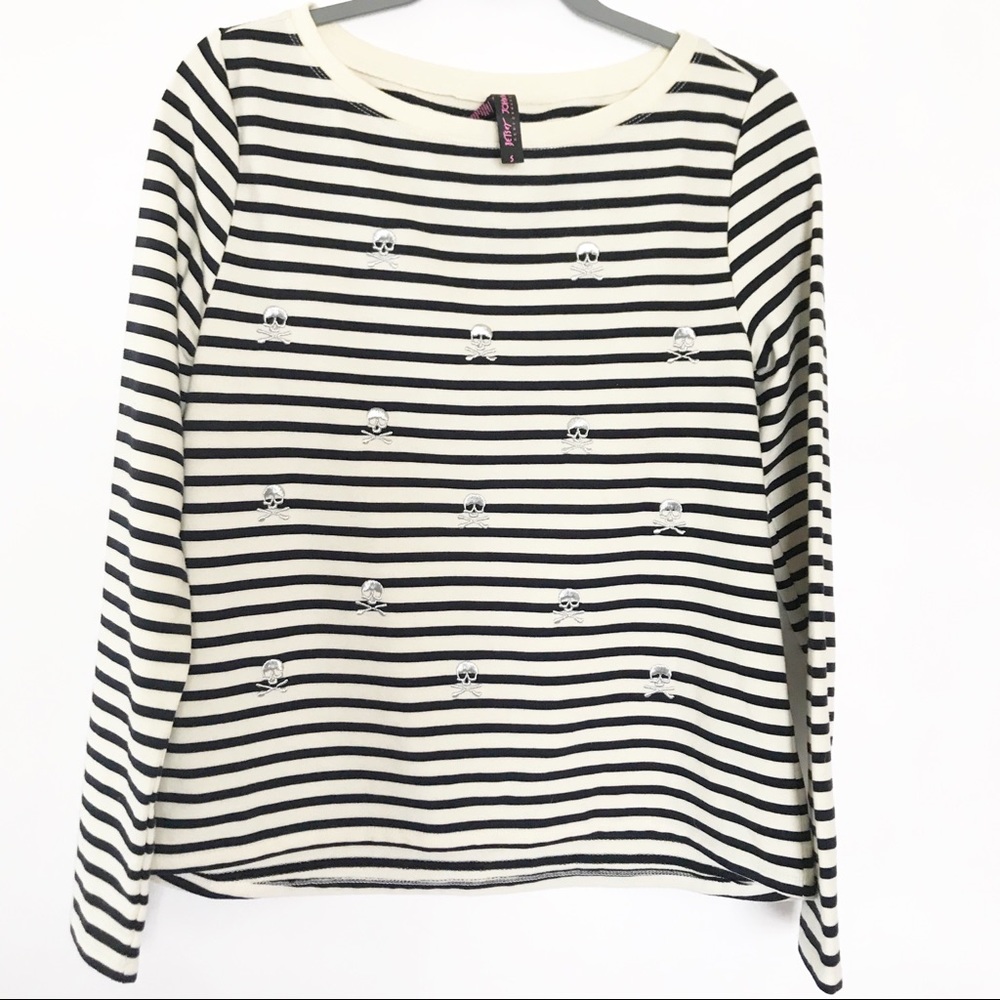 Betsey Johnson Performance Skull-Print Sweatshirt